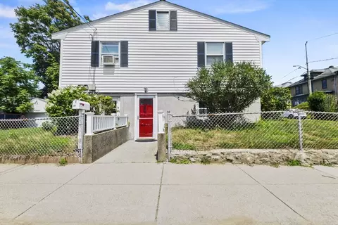 41 Vershire St #B, West Roxbury, MA 02132