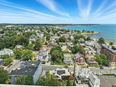 17 Wave St, Lynn, MA 01902 photo 31