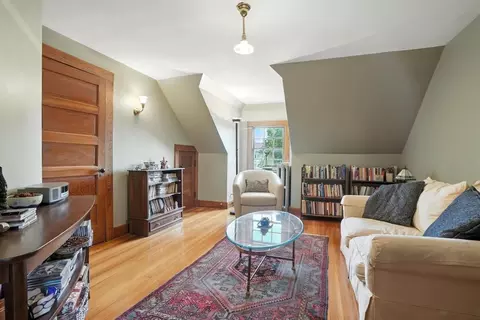 17 Wave St, Lynn, MA 01902 photo 24