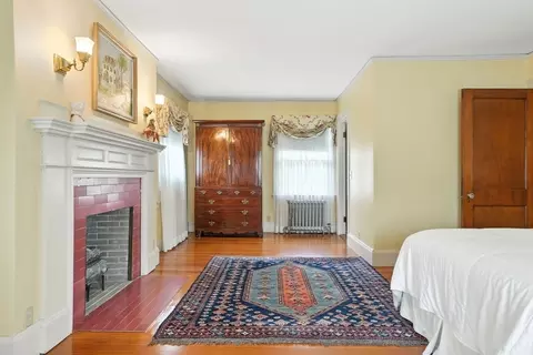 17 Wave St, Lynn, MA 01902 photo 18