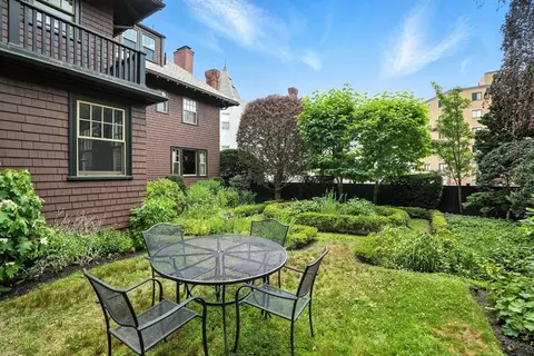 17 Wave St, Lynn, MA 01902 photo 36