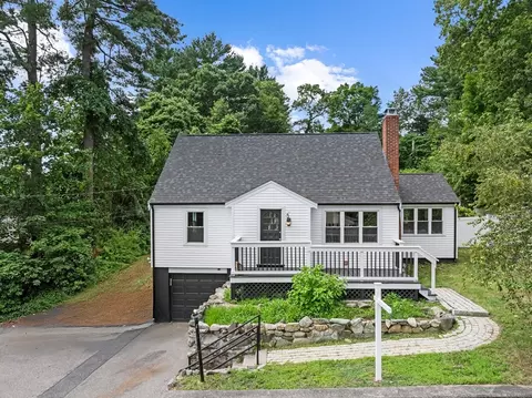 578 Central St, Stoughton, MA 02072