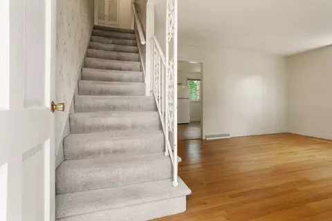 22 Harlem St, Dracut, MA 01826 photo 9