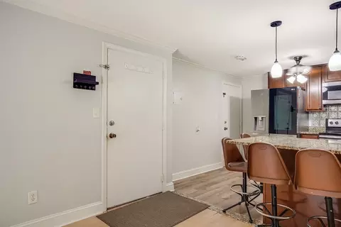 668 Robbins Ave #15, Dracut, MA 01826