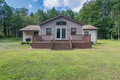 164 Alexander Rd, Leyden, MA 01337