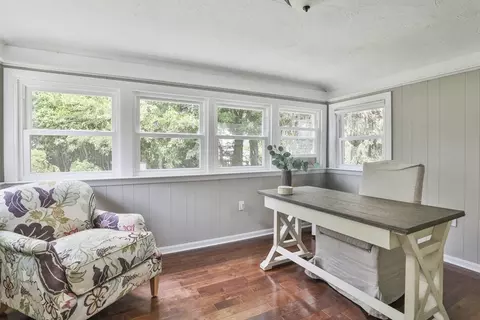 67 Howe St, Milton, MA 02186 photo 7