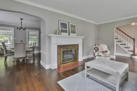 67 Howe St, Milton, MA 02186 photo 4