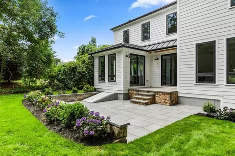 Exterior - 34 Cary Ave, Lexington, MA 02421 photo 4 of 6