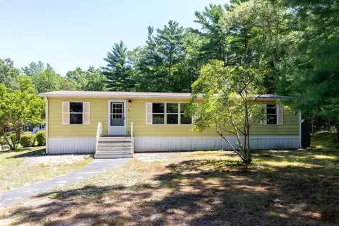 3 S Meadow Vlg # -9, Carver, MA 02330