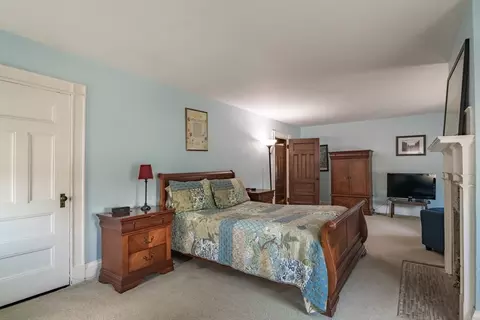 128 Maplewood Ter, Springfield, MA 01108 photo 20
