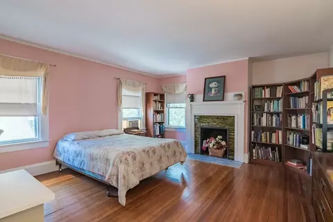 128 Maplewood Ter, Springfield, MA 01108 photo 25