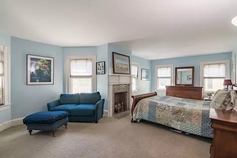 128 Maplewood Ter, Springfield, MA 01108 photo 21