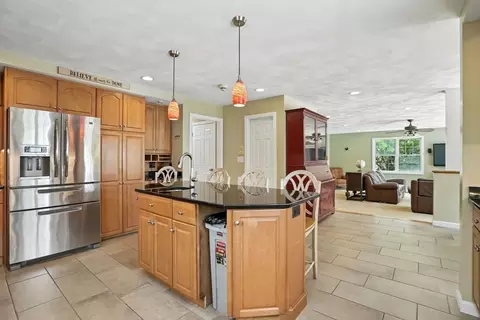 2 Tarfside Rd, Lynn, MA 01904 photo 8