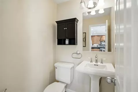 2 Tarfside Rd, Lynn, MA 01904 photo 15