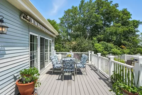 2 Tarfside Rd, Lynn, MA 01904 photo 33