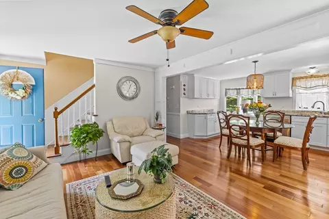 450 Skunknet Rd, Centerville, MA 02632 photo 6