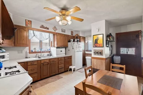 306-308 Chelsea St, Everett, MA 02149 photo 3