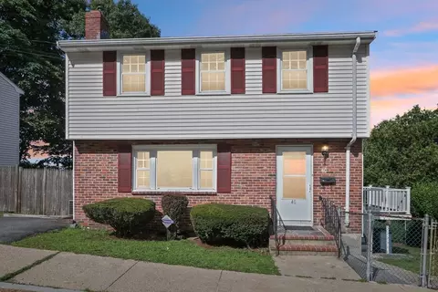 40 Glencliff Rd, Roslindale, MA 02131