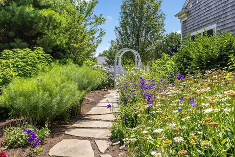 Exterior - 950 Massasoit Rd #3, Eastham, MA 02642 photo 6 of 6