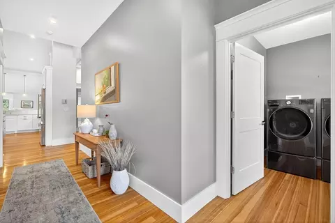Entry Way - 950 Massasoit Rd #3, Eastham, MA 02642 photo 3 of 6