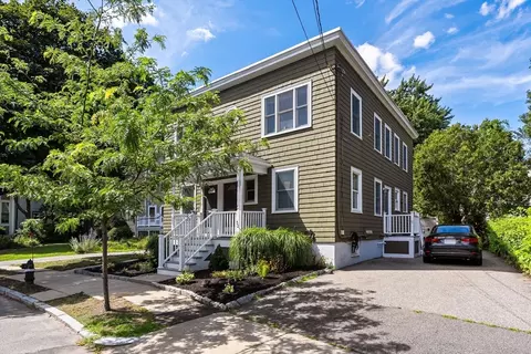 52 Lewis Ave, Arlington, MA 02474