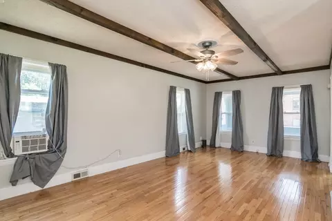 14 Norman St, Chicopee, MA 01013 photo 7