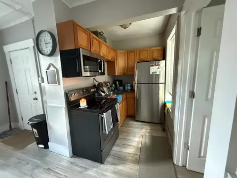 1275 Worcester St, Springfield, MA 01151 photo 4
