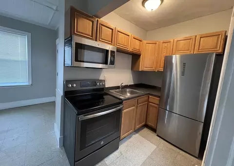 1275 Worcester St, Springfield, MA 01151 photo 18