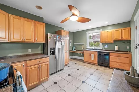 4 Alden St #1, Danvers, MA 01923 photo 22