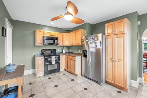 4 Alden St #1, Danvers, MA 01923 photo 18
