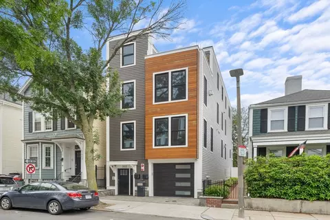 333 W 3rd St, Boston, MA 02127