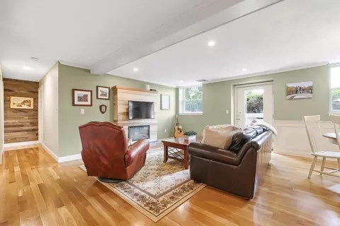 760 Highland Ave #2, Needham, MA 02494 photo 4