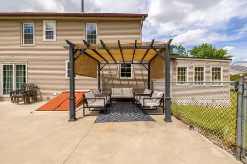 125 Fair Oak Rd, Springfield, MA 01128 photo 27