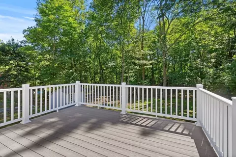 526 Maple St, Danvers, MA 01923 photo 16
