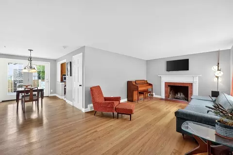 Living - 94 Fenimore Blvd, Springfield, MA 01108 photo 2 of 4