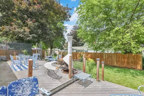 Exterior - 94 Fenimore Blvd, Springfield, MA 01108 photo 9 of 14