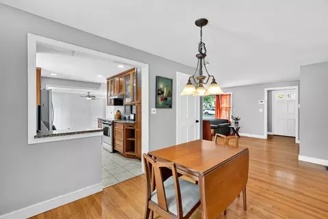 Dining - 94 Fenimore Blvd, Springfield, MA 01108 photo 2 of 4
