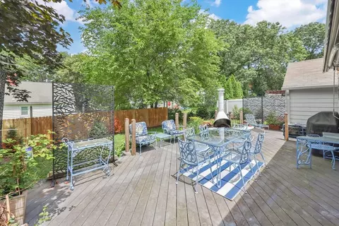 Exterior - 94 Fenimore Blvd, Springfield, MA 01108 photo 11 of 14