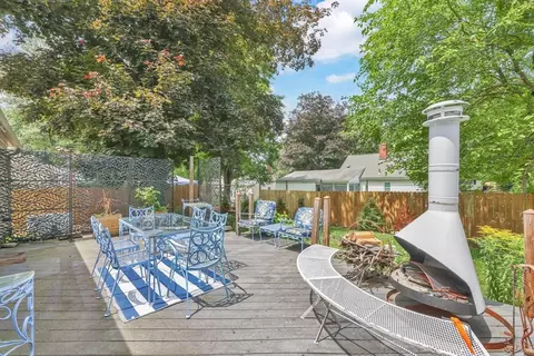 Exterior - 94 Fenimore Blvd, Springfield, MA 01108 photo 13 of 14