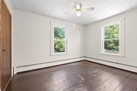 29 Harrison Ave, Gloucester, MA 01930 photo 12