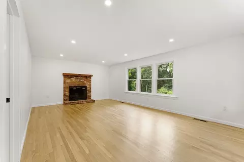 Living - 3 Stetson Cir, Walpole, MA 02081 photo 5 of 5