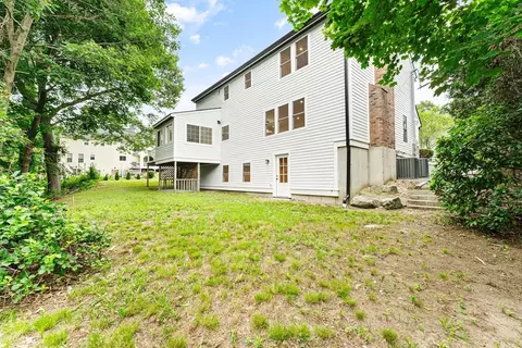 Exterior - 3 Stetson Cir, Walpole, MA 02081 photo 6 of 7