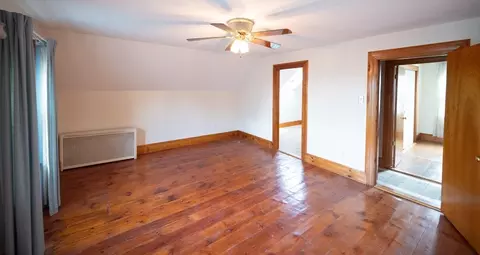 Bedroom - 4 Winter St, Clinton, MA 01510 photo 3 of 7