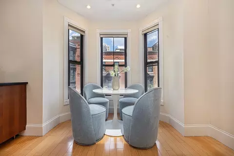 26 Isabella St #9, Boston, MA 02116