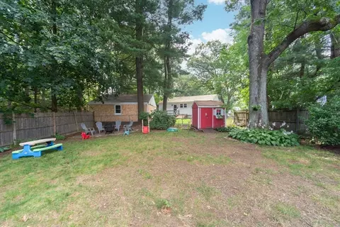 Exterior - 155 Crane St, Dedham, MA 02026 photo 3 of 5