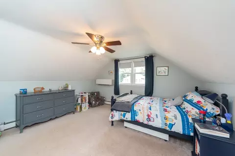 Bedroom - 155 Crane St, Dedham, MA 02026 photo 4 of 6