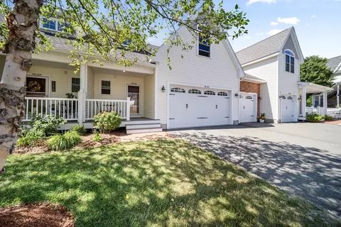 100 Kirkbride Dr #203, Danvers, MA 01923