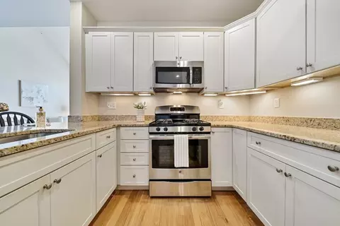 100 Kirkbride Dr #203, Danvers, MA 01923 photo 11