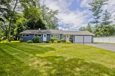 152 Druid Hill Rd, Springfield, MA 01129
