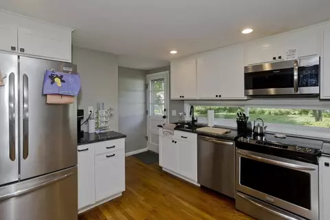 152 Druid Hill Rd, Springfield, MA 01129 photo 8